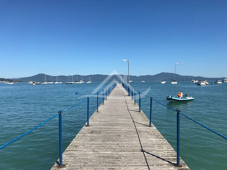 1 dormitório a 1 quadra da praia de Jurere