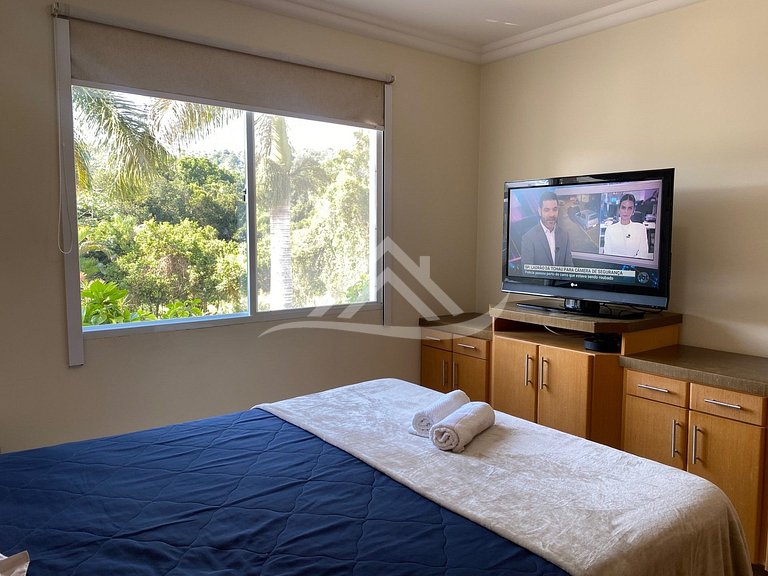 3 Suite House with Pool in Jurerê Internacional