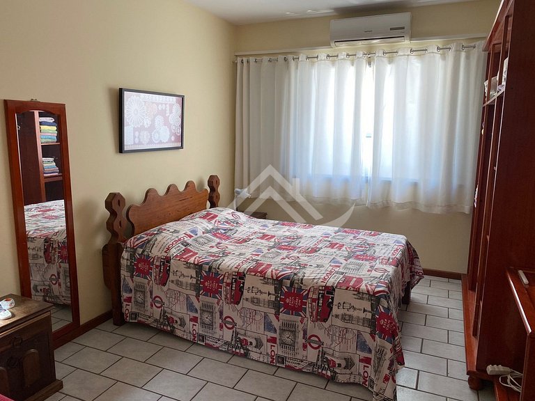 Custo Beneficio a 1 Quadra da Praia de Jurere