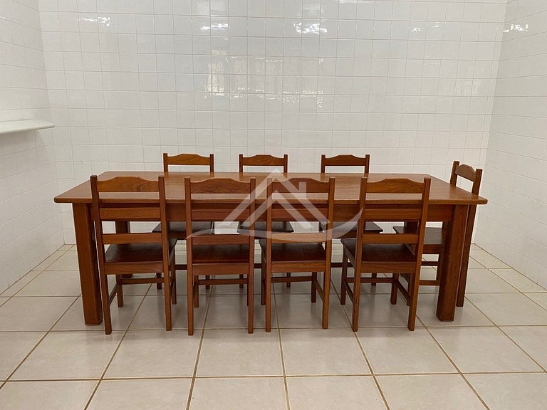 Casa 100m Praia de Jurere Internacional 18 pessoas