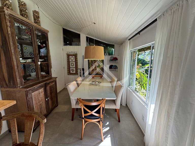 Casa Acogedora con Piscina en Jurerê Internacional
