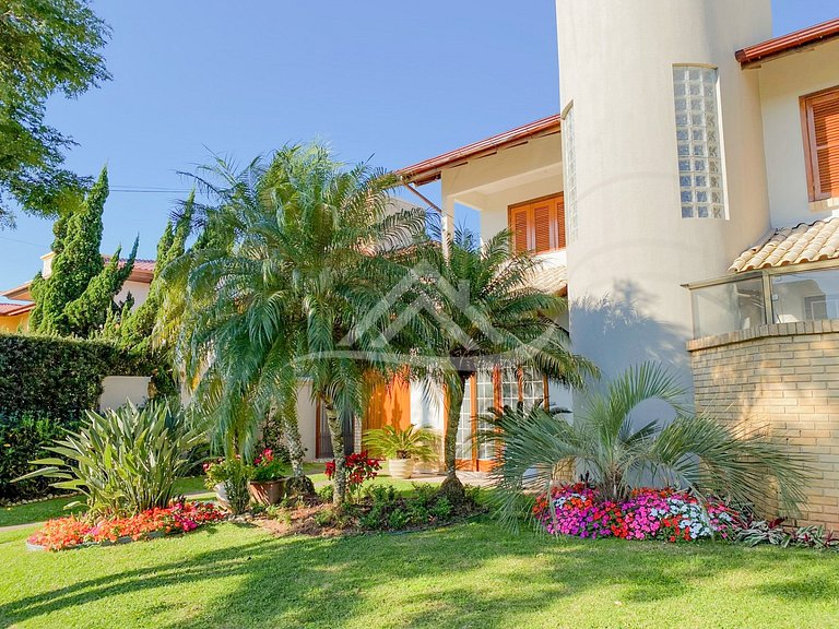 Casa con Piscina 3 Dormitorios en Jurerê