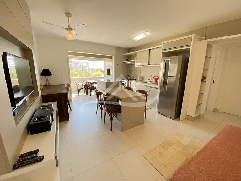 Apartamento a 1 Quadra da Praia de Jurerê