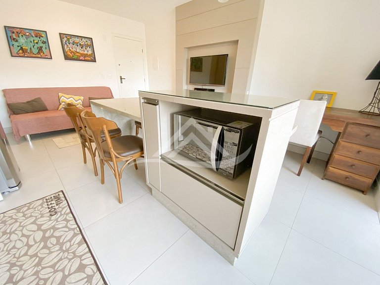 Apartamento a 1 Quadra da Praia de Jurerê