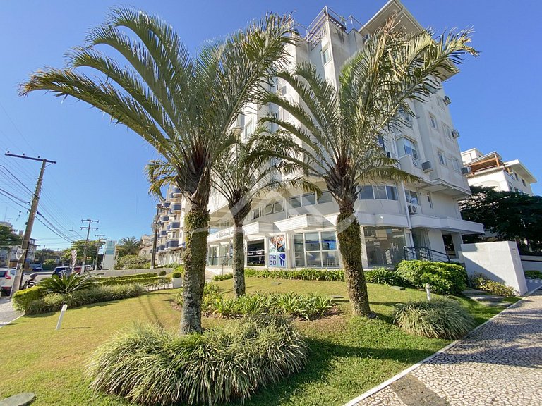 Great value 300 meters from Jurere Beach