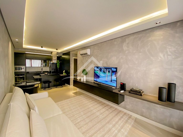 Jurere Internacional 2 suites hermoso y completo