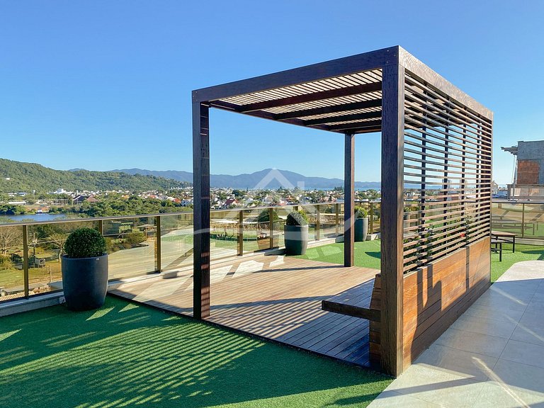Jurere Internacional 2 suites hermoso y completo