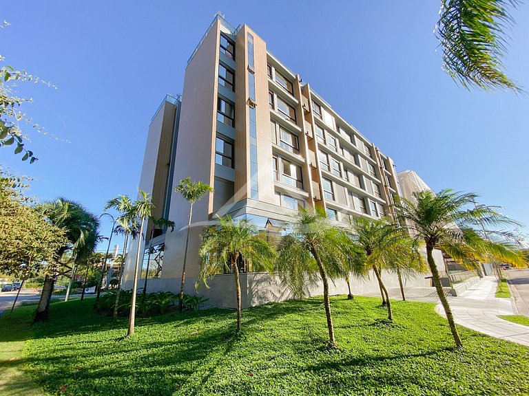 Jurere Internacional 2 suites hermoso y completo