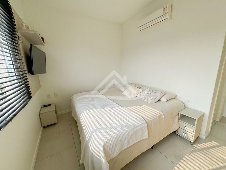 Apartamento 2 Quartos a 300m da Praia de Jurerê