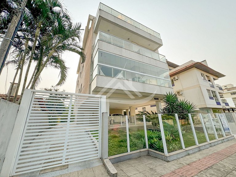 2 Bedroom Apartment 300m from Jurerê Beach