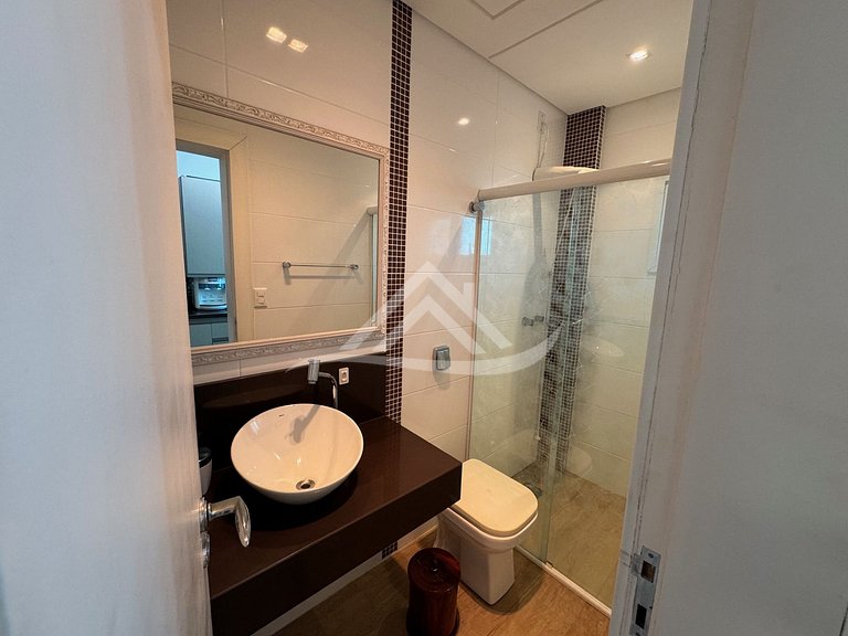 Penthouse with Sea View and Pool in Jurerê