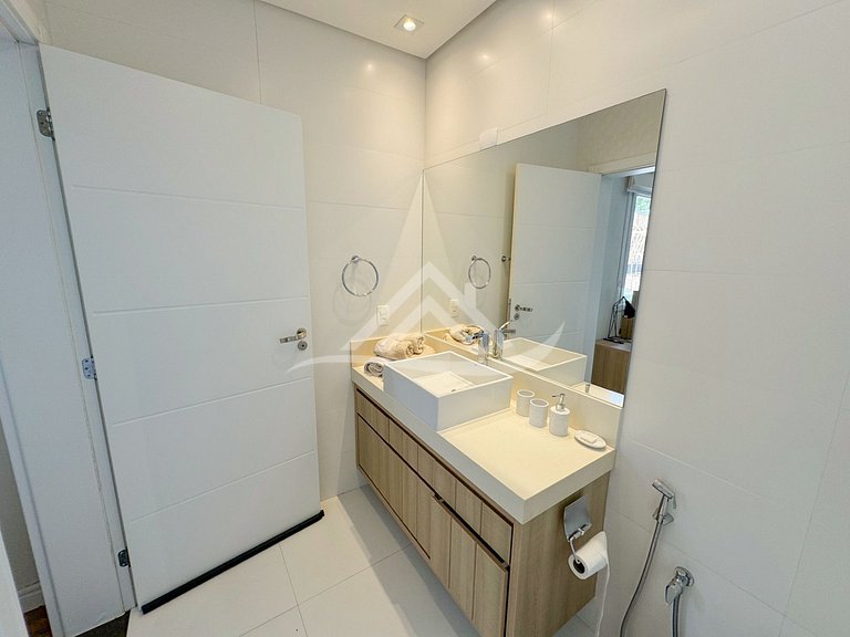 Mansão Condomínio Canasvieiras Floripa