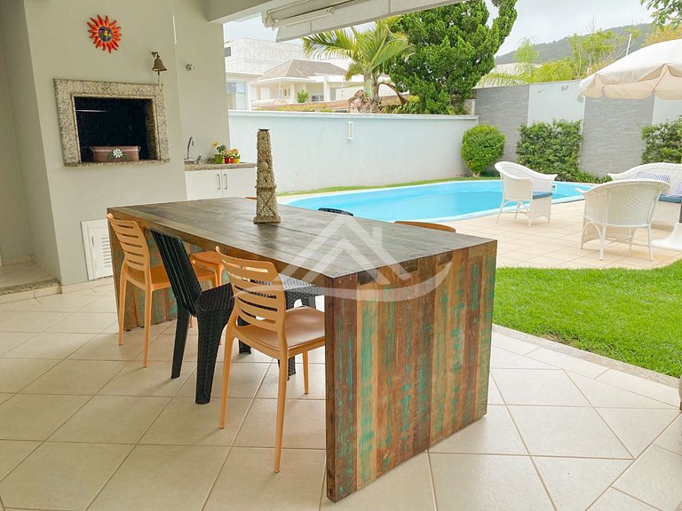 Casa con Piscina 4 Dormitorios en Jurerê