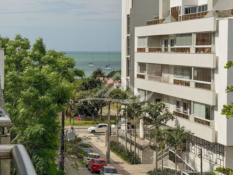 Duplex Penthouse 200m from Jurere Beach