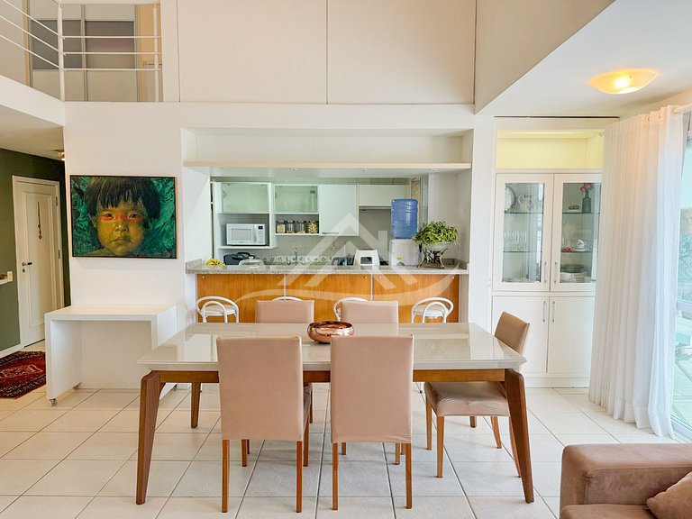 Duplex Penthouse 200m from Jurere Beach