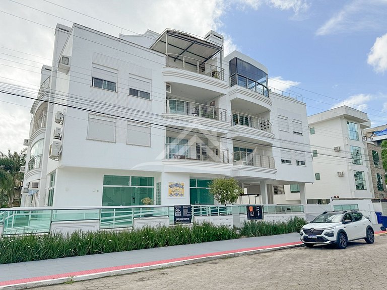 Duplex Penthouse 200m from Jurere Beach