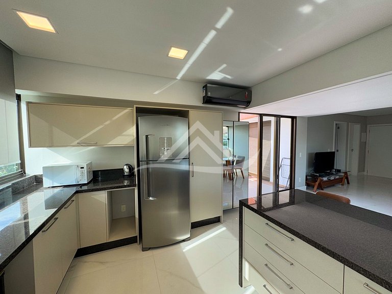 Duplex Penthouse with Private Pool in Jurerê
