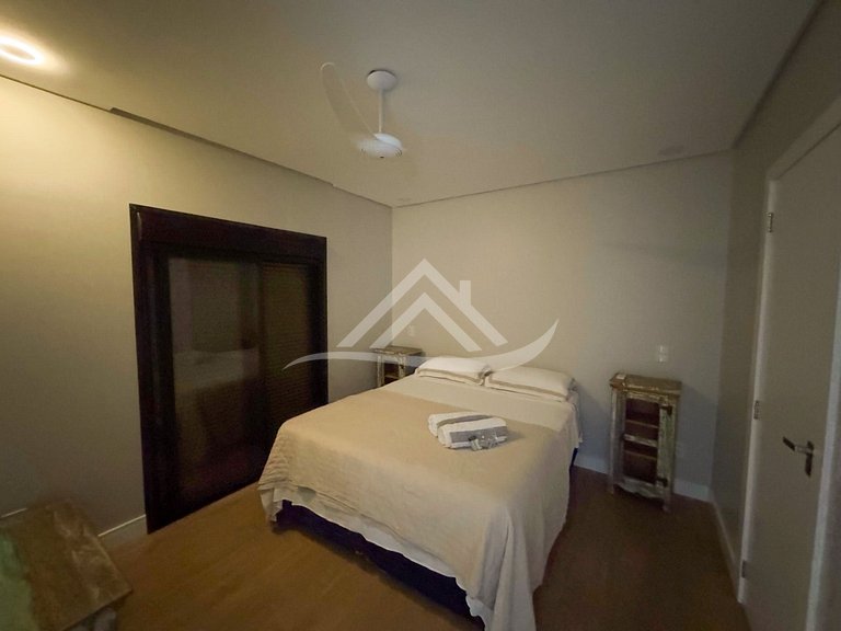 Cobertura Duplex com Piscina Privativa em Jurerê