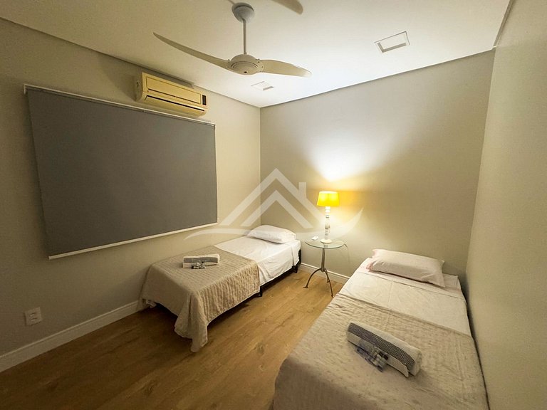 Cobertura Duplex com Piscina Privativa em Jurerê