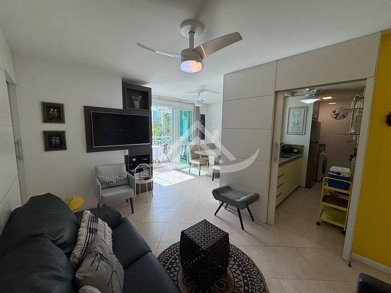 3 Dorms. Jurere Internacional Próximo a Praia