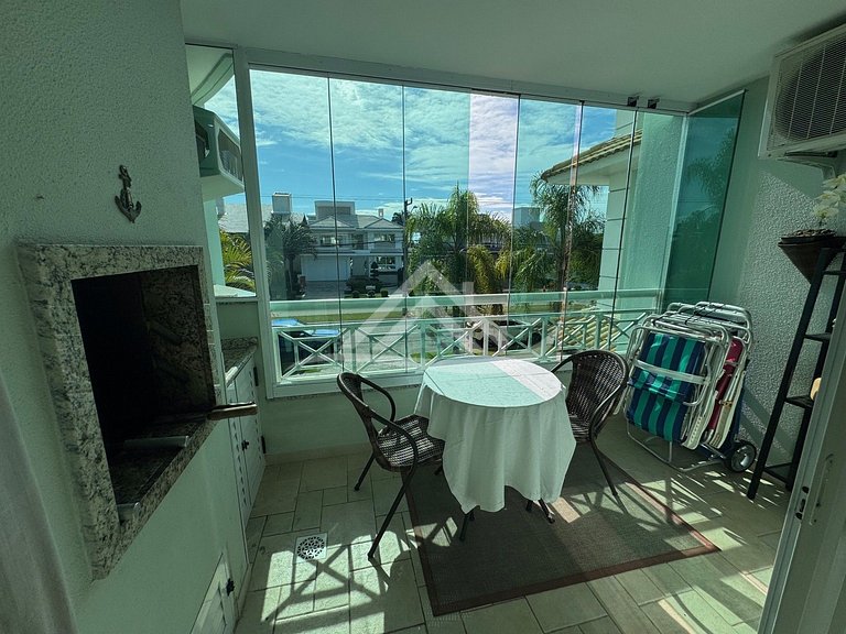 3 Dorms. Jurere Internacional Próximo a Praia