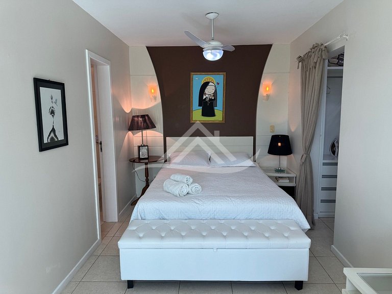 3 Dorms. Jurere Internacional Próximo a Praia