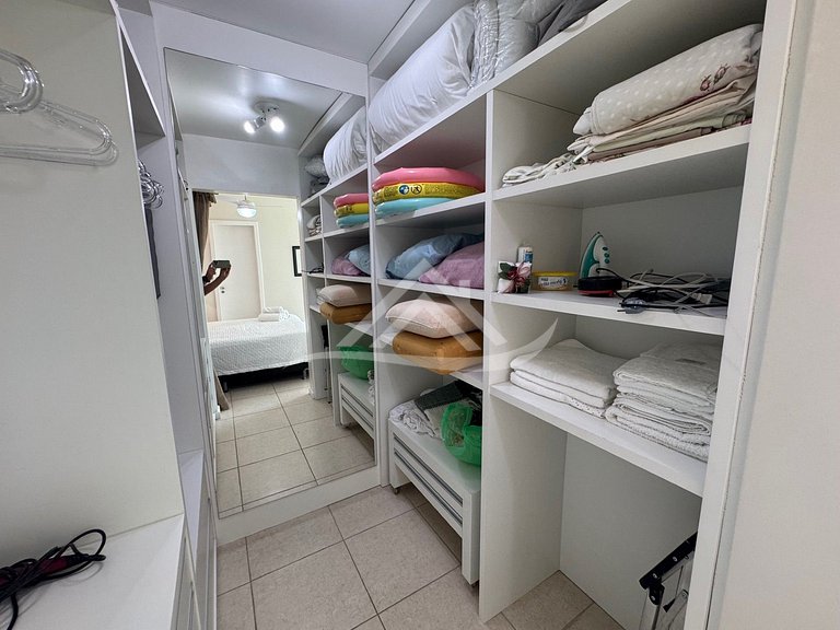 3 Dorms. Jurere Internacional Próximo a Praia