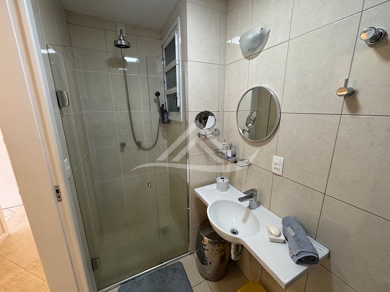 3 Dorms. Jurere Internacional Próximo a Praia