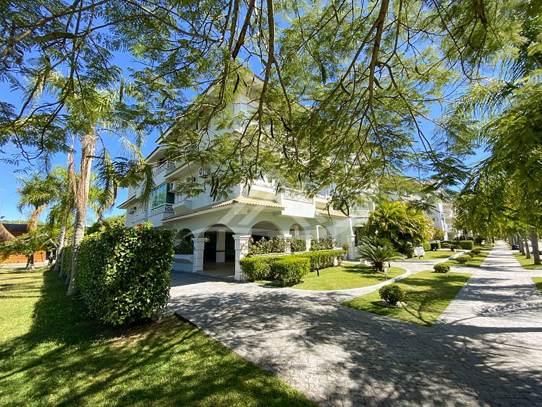 3 Dorms. Jurere Internacional Próximo a Praia