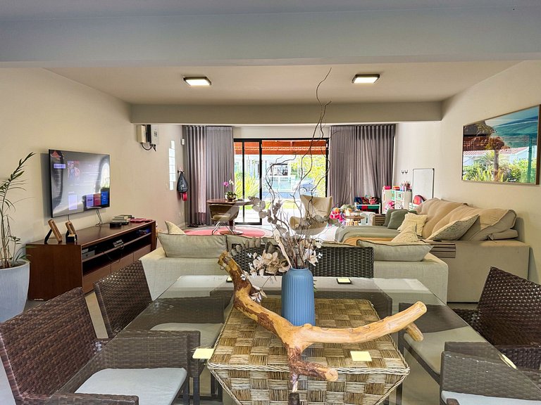 Casa 3 Dorms. Lazer Conforto Jurere Florianópolis