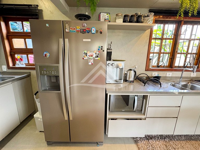 Casa 3 Dorms. Lazer Conforto Jurere Florianópolis