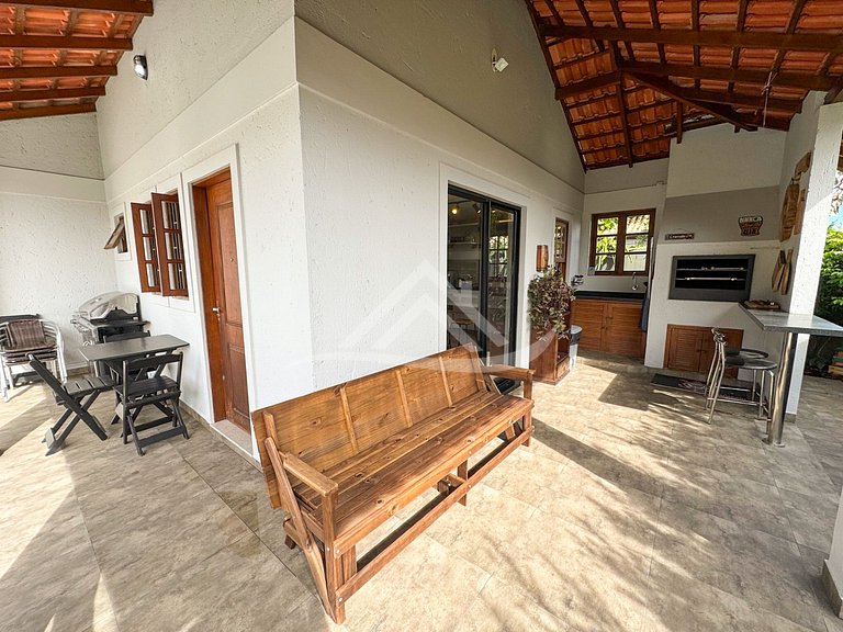 Casa 3 Dorms. Lazer Conforto Jurere Florianópolis