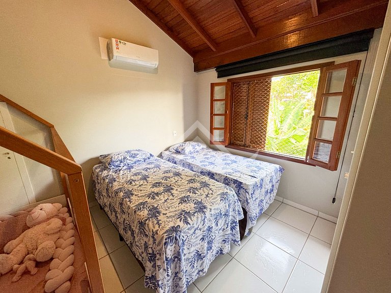 Casa 3 Dorms. Lazer Conforto Jurere Florianópolis