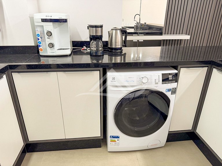 Jurere Premier 250m da Praia 2 Suítes