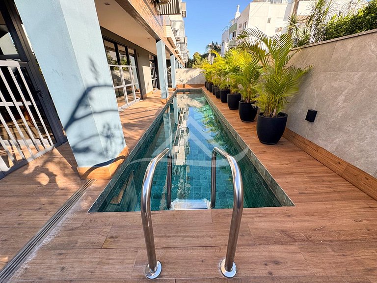 Jurere Premier 250m da Praia 2 Suítes