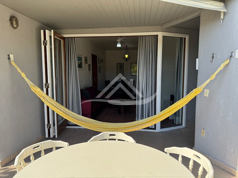3 bedrooms and a large balcony in Jurerê Internacional