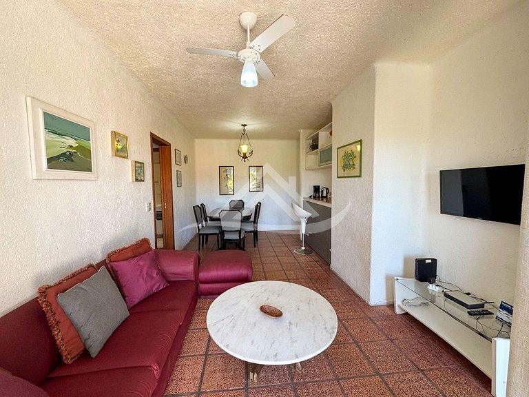 3 bedrooms and a large balcony in Jurerê Internacional