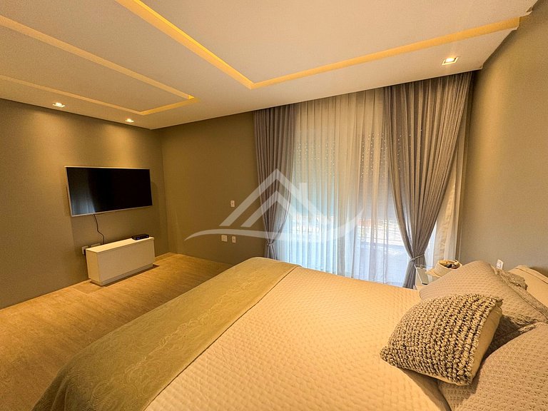 4 Suítes Condomínio Fechado Praia da Cachoeira