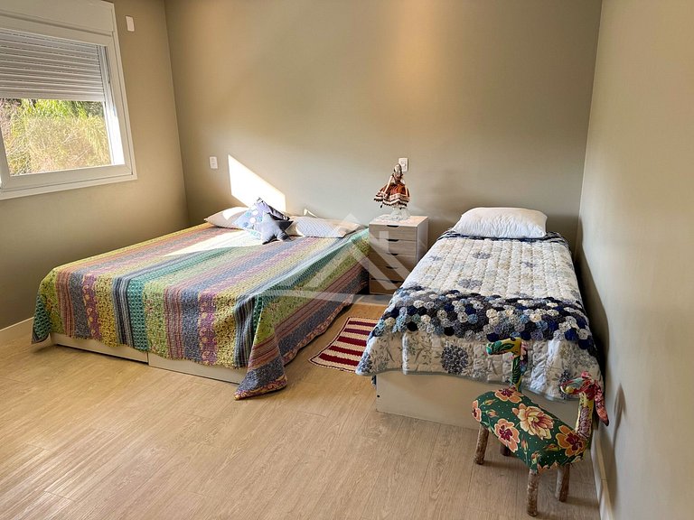 4 Suítes Condomínio Fechado Praia da Cachoeira