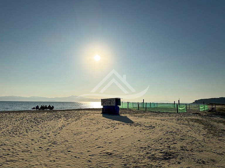 4 Suítes Condomínio Fechado Praia da Cachoeira