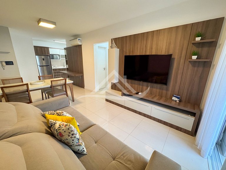 Linda Piscina 2 Dormitórios Jurere Florianópolis