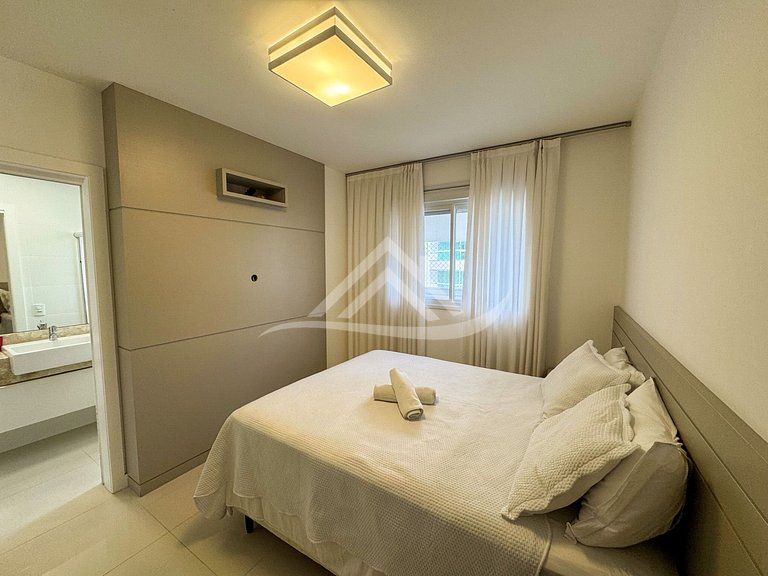 Linda Piscina 2 Dormitórios Jurere Florianópolis