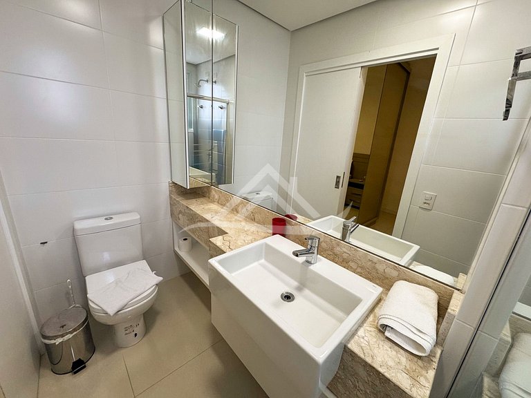 Linda Piscina 2 Dormitórios Jurere Florianópolis