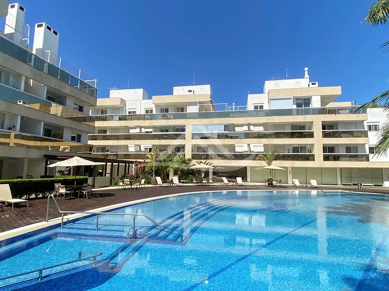 Lindo Porto Jurere 3 Dorms. Área de Lazer