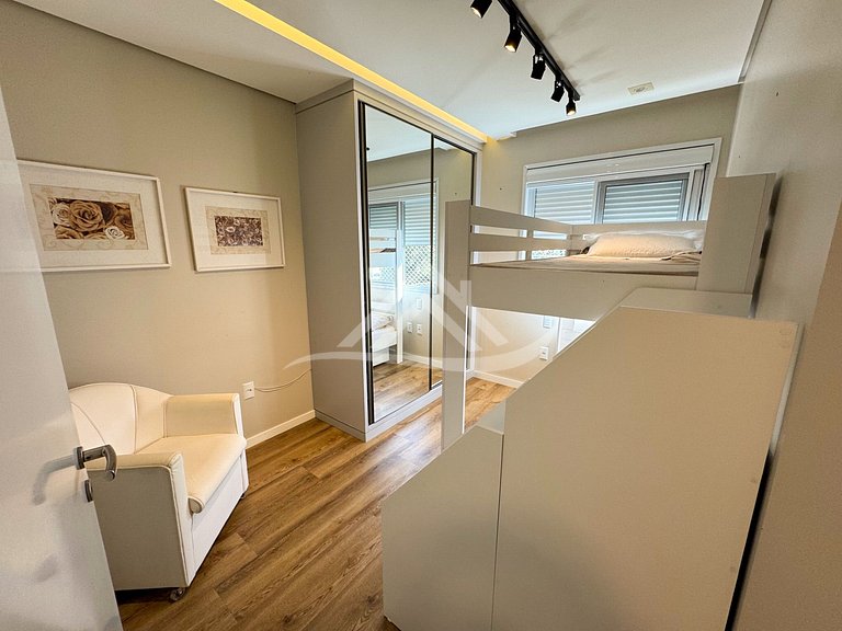 2 Bedroom Apartment with Pool in Canasvieiras