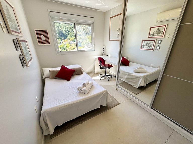 Veronella Jurere 2 Dorms. Piscina