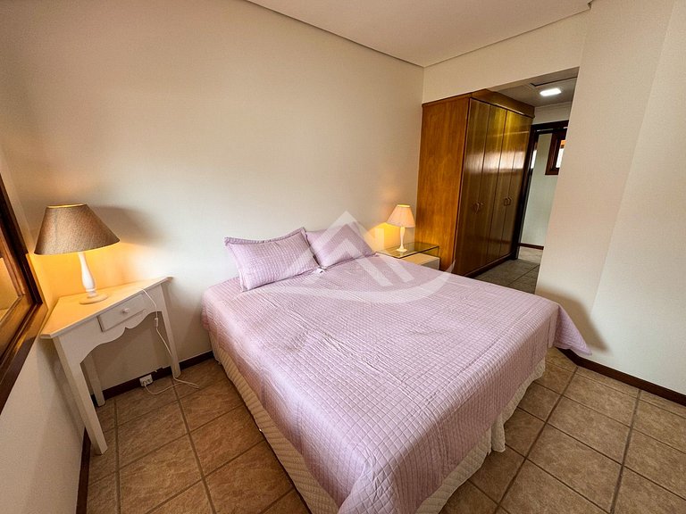 Mansão 1.000m² 200m da Praia Jurere Internacional