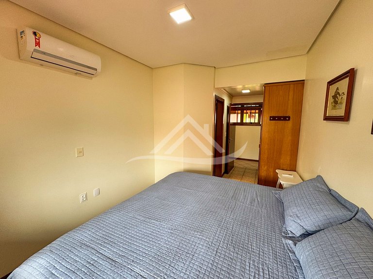 Mansão 1.000m² 200m da Praia Jurere Internacional