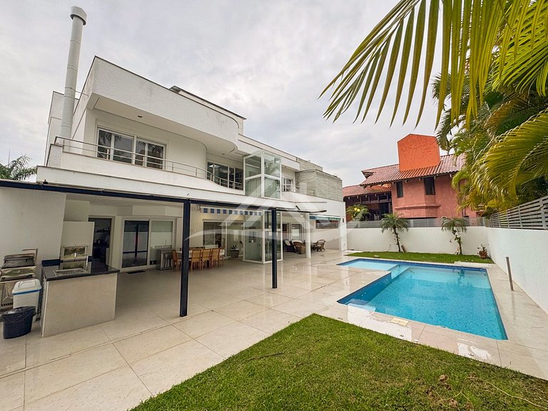 Mansão Piscina Elevador 180m Praia Jurere Internac