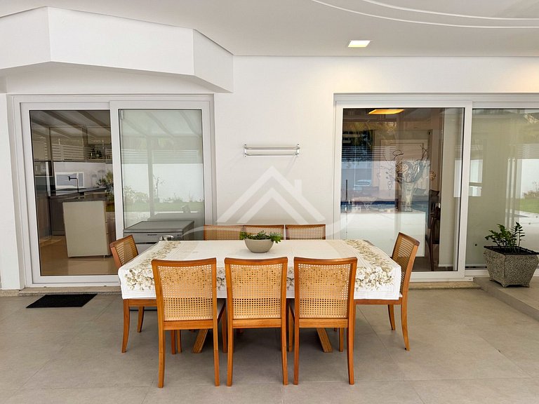 Mansão Piscina Elevador 180m Praia Jurere Internac